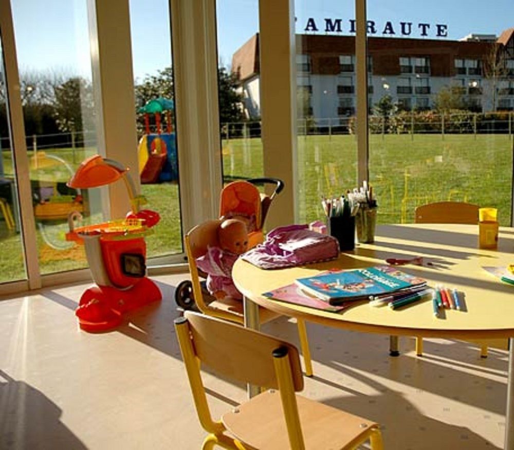 Amirauté Hôtel Golf Deauville Exterior foto